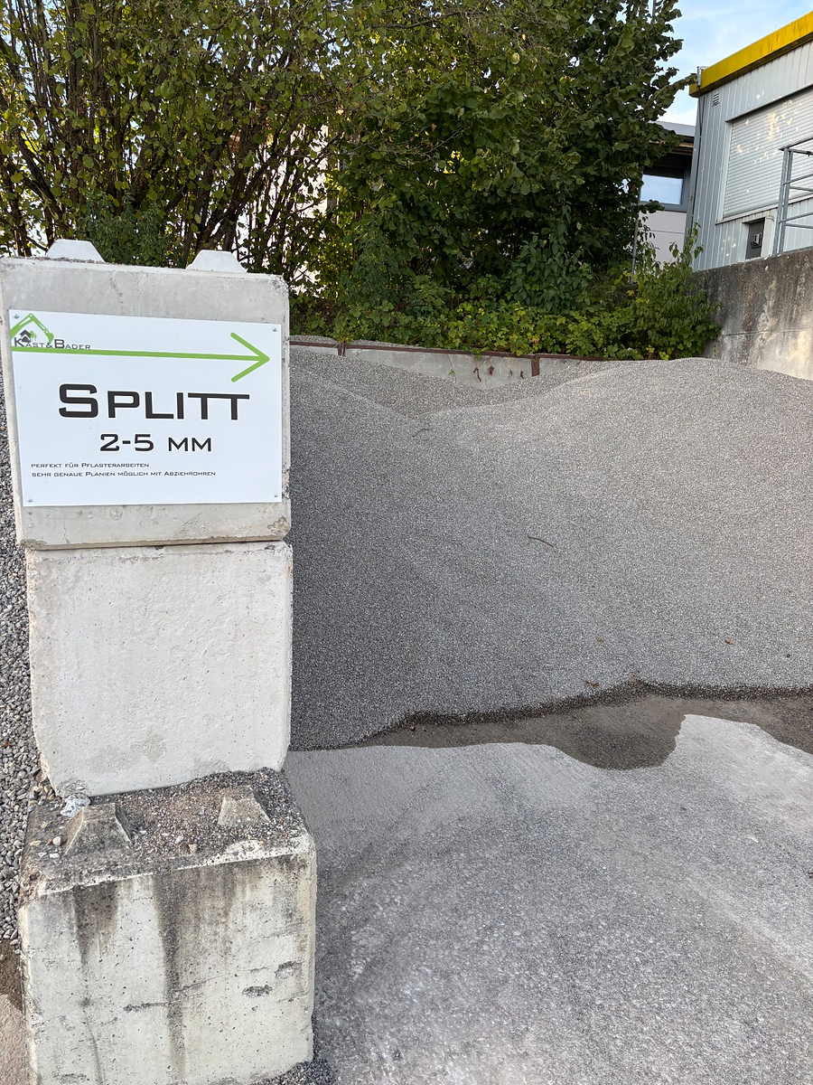 Splitt 2-5 mm auf dem Lagerplatz Bellenberg